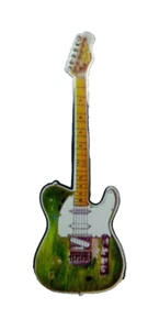 UK GUITAR BADGE / PIN - FRANCIS ROSSI (STATUS QUO) #2 - Picture 1 of 1