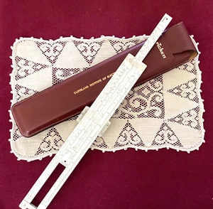 Pickett Metall-Rechenschieber, 515-T, Cleveland Institute of Technology, inkl. Etui - Bild 1 von 12