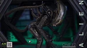 The One: 12 Collective - Alien - Mezco Toys - Figure - New/Sealed - Picture 1 of 15