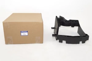 BRITPART Deflector Air For Discovery 2017-On Range Rover 2013-On Sport 2014-On - Picture 1 of 6