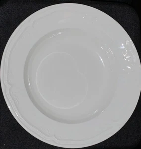 Villeroy & Boch Cortina 2700 Rimmed Soup Bowl; Excellent! Multiples Available! - Picture 1 of 5