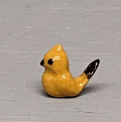 Pequeño baño de pájaros Hagen Renaker oriole cola Foto 1 de 4