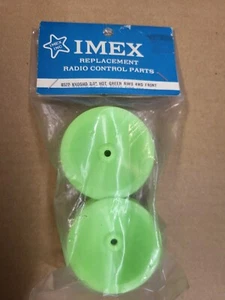 IMEX 8577 Radio Control Kyosho 2.0" Hot Green Rims 4WD Front Wheels - Picture 1 of 1