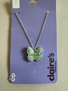 New Claire’s Enameled Butterfly Shaped Pendant Necklace Silver Tone Chain - Picture 1 of 4