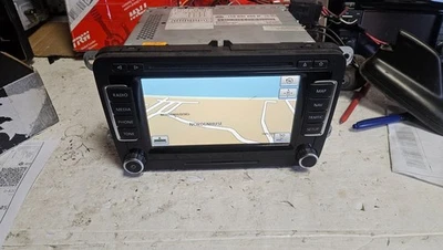 Volkswagen Transporter - Caravelle T5 2012 Radio CD GPS reproductor unidad principal Foto 1 de 4