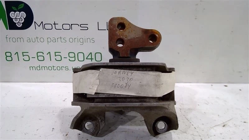 2018-2020 DODGE JOURNEY FRONT LEFT ENGINE FRAME MOUNT P05147129AD - Image 1 of 4