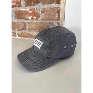 Gorra de correr On Cloud Swiss Engineering gris de 5 paneles - Imagen 1 de 7