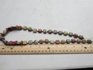 983 CHERRY CREEK JASPER, MINNESOTA PIPESTONE AND TREE AGATE BEADS. ABOUT 21.75" - Picture 1 of 4