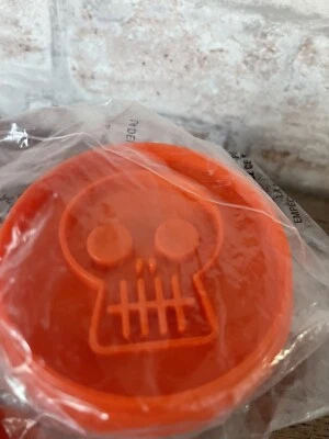 Nuevo en caja Cortadores de Galletas de Halloween Mimado Chef Juego de 7 Artículos #1598 Apilables Naranja Foto 1 de 4
