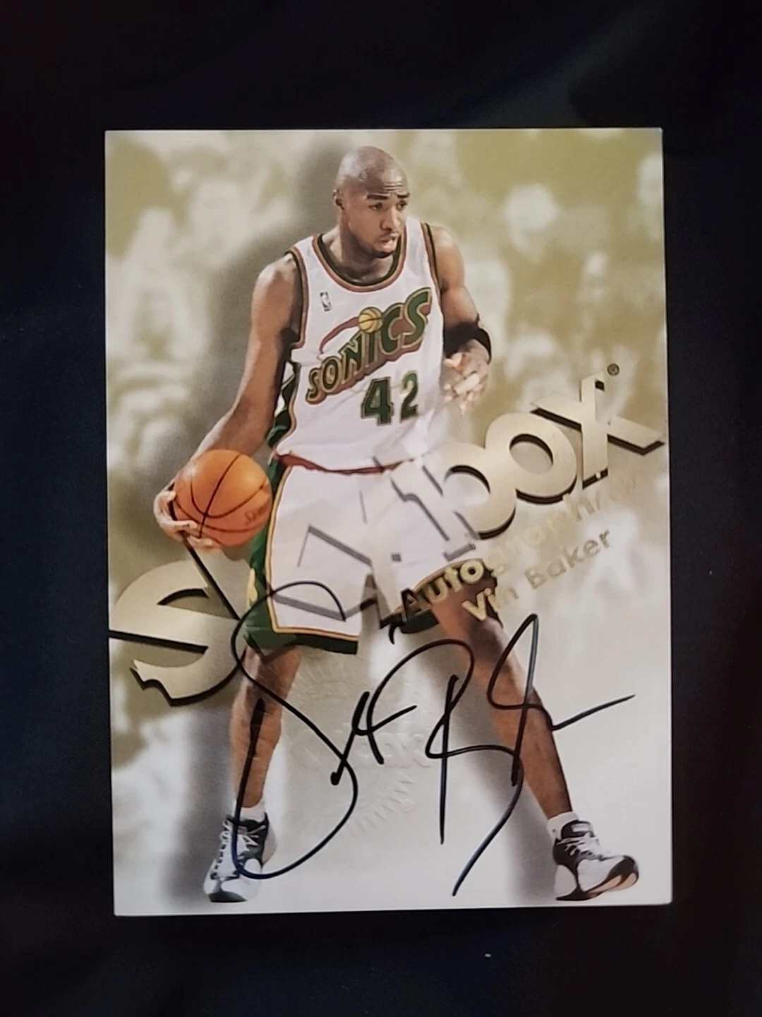 1998 Skybox Premium Autographics NNO Vin Baker Seattle Sonics AUTO RAW M/NM