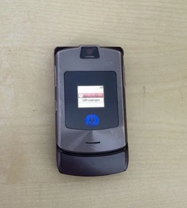 Motorola RAZR V3i Grau Geprüft, Volle Funktion, Händler, Garantie, Gebraucht - Bild 1 von 3
