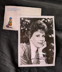 80s Vtg CAROL BURNETT Original SIGNED AUTOGRAPH Autographed Photo w/ MAILER - Picture 1 of 4