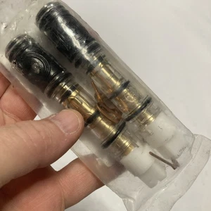 Enhon 2er Pack Doppeldichtung Kartusche Ersatz für Moen Küche/Bad - Bild 1 von 6