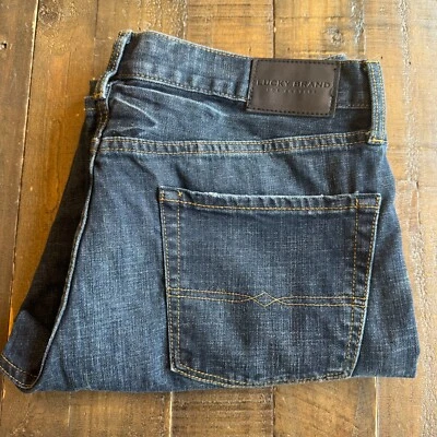 Pantalones de mezclilla Lucky Brand 367 Bootcut para hombre W35xL30 bigotes lavado mediano tiro medio Foto 1 de 4