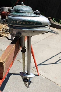 1947 Evinrude 1.1 HP Ranger 4407 Outboard Motor - Picture 1 of 8