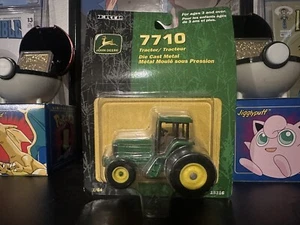 1/64 John Deere 7710 Tractor w/ Duals and FWA NIP NICE! L@@K! - Picture 1 of 2