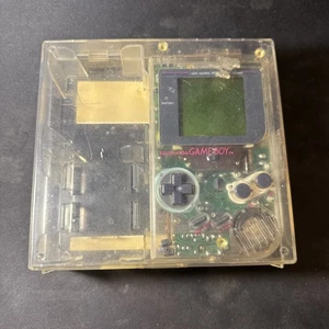 Nintendo Game Boy Red Play It Loud System con custodia e numeri corrispondenti - Foto 1 di 4