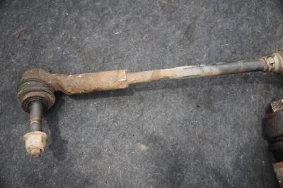 Steering Gear Rack Pinion Rod Linkage Arm 25944024 Chevrolet Silverado 3500 2016 - Image 1 of 4