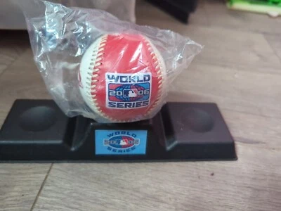 2006 Rawlings St. Louis Cardinals World Series Souvenir Collectible Baseball - Image 1 of 4