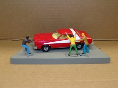 Vintage Corgi 292 STARSKY & HUTCH FORD TORINO ~ ADULT OWNED & DISPLAYED ONLY ! - Image 1 of 4