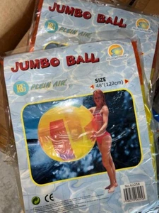 GIOCHI GONFIABILI PER MARE E PISCINA PALLA + CANOTTO - Foto 1 di 3