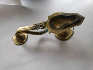 Antique Brass Temple Diya Light Aarti Stand Original Hand Crafted Fine Engraved - Picture 1 of 5