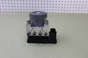 2015 CADILLAC ATS 2.5 ABS PUMP ANTI LOCK BRAKE PUMP MODULE EBCM ESC 23277733 - Picture 1 of 7
