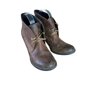 CLARKS Indigo Boots Size 9 Booties Brown Heath Wren Leather Ankle Distressed - Picture 1 of 12