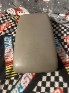 02-06 Toyota Camry Center Console Armrest Arm Rest Lid Cover Grey - Picture 1 of 4