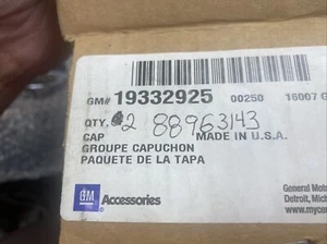 GM 19332925 Wheel Cap OEM - Picture 1 of 4