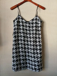 EXPRESS Sequin V-Neck Mini Slip Dress Black White Women's XS NWT - Picture 1 of 9