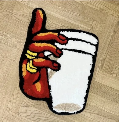 Custom Graphic Rug Cups - For Home Decor - Imagem 1 de 4