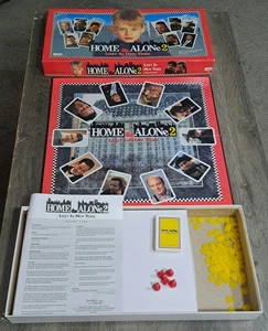 Vintage 1992 Home Alone 2 Lost in New York Brettspiel NUR 3 KARTEN FEHLEN  - Bild 1 von 2