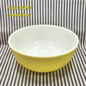 Vtg. Nesting Bowls, Yellow (Primary Colors) 4qt. - PYREX Ovenware (c. 1945-68) - Picture 1 of 14
