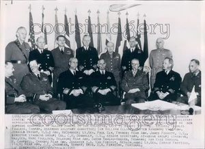 1952 Admiral Lynde McCormick Military Officials in Uniform NATO Press Photo - Picture 1 of 2