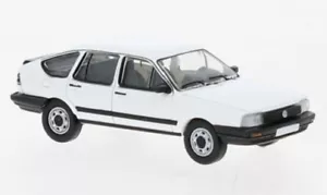 Brekina PCX870408 - 1/87 VW Passat B2, Bianco, 1985 - Nuovo - Foto 1 di 1