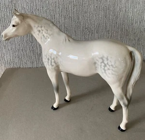 BESWICK PFERD DER ARABISCHE BAHRAM DAPPLE GRAU GLÄNZEND MODELL Nr. 1771 PERFEKT - Bild 1 von 8
