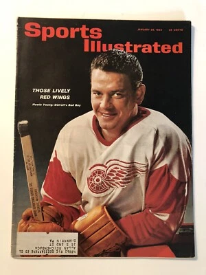 Howie Young 1963 Sports Illustrated Magazine Detroit Red Wings - Image 1 of 4