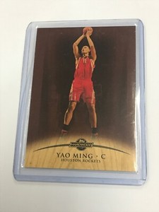 2008-09 Topps Hardwood Yao Ming Basketball Card #74 /75 Mahogany Wood