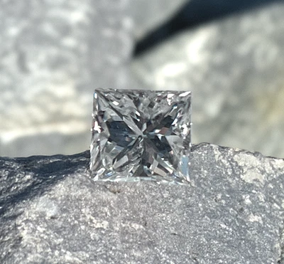 Authentic GIA Certified Rectangular .24 CT SI2 J Genuine Natural Diamond - Image 1 of 4