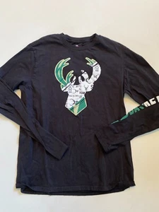 Milwaukee Bucks NBA Shirt Men's Extra Large Fear The Deer Long Sleeve Black Tee - Picture 1 of 4