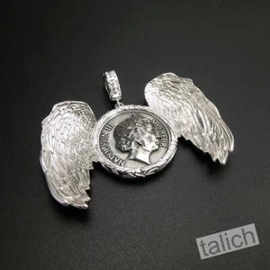 Ciondolo moneta anticata in argento sterling 925 lucido lucido con grandi ali aperte - Foto 1 di 9