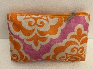 Clinique Makeup Bag - Picture 1 of 5
