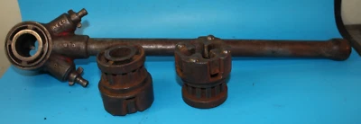 Vintage Reed Ratchet Pipe Threader Tool W/3 Dies 1/2" 3/4" ,,1-11 Thread Cutter - Image 1 of 4