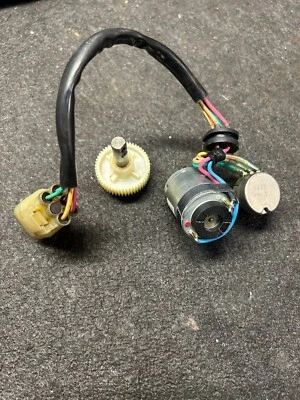 2002 -2007 Honda CR250R RC Power Valve  Servo Motor Exhaust OEM - Image 1 of 4