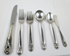 ** International Sterling Spring Glory Set 6 Pezzi Impostazioni 261 Grammi Argento - Foto 1 di 2