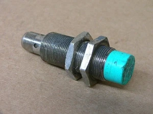 Pepperl+Fuchs Nbn12-18Gm50-E2-V1-Y Sensor - Picture 1 of 3