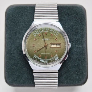 RELOJ PULSERA RAKETA COLLEGE 2628 2628.H VINTAGE SOVIÉTICO RUSO Calendario Perpetuo - Imagen 1 de 8