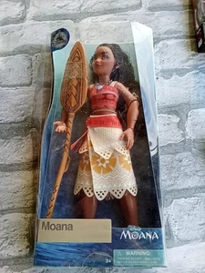Disney Moana Classic Doll - 11 Inches Worn Box - Afbeelding 1 van 2