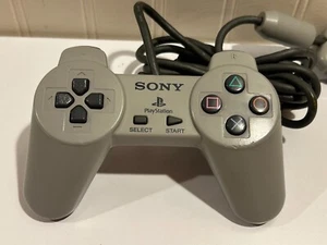 Official OEM Sony PS1 PlayStation 1 d-pad Digital Controller Gray - Bild 1 von 1
